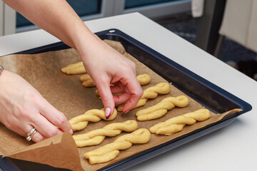 Bildserie Weihnachtspl&auml;tzchen mit Liebe gebacken &ndash; Schritt f&uuml;r Schritt