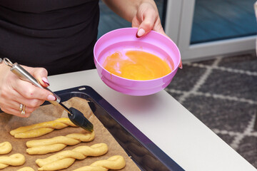 Bildserie Weihnachtspl&auml;tzchen mit Liebe gebacken &ndash; Schritt f&uuml;r Schritt
