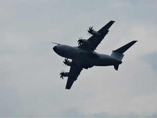 Airplane © Adam Stopa