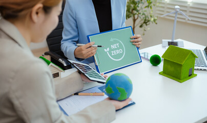 Engineer Teamwork Meeting, Renewable energy-based green businesses and global warming.