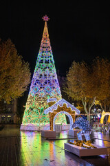 Illuminations de No&euml;l &agrave; B&eacute;ziers dans le d&eacute;partement de l'H&eacute;rault en r&eacute;gion Occitanie - France