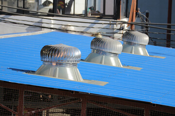 Industrial Roof with Stainless Steel Wind-Driven Turbine Ventilators for Air Ventilation