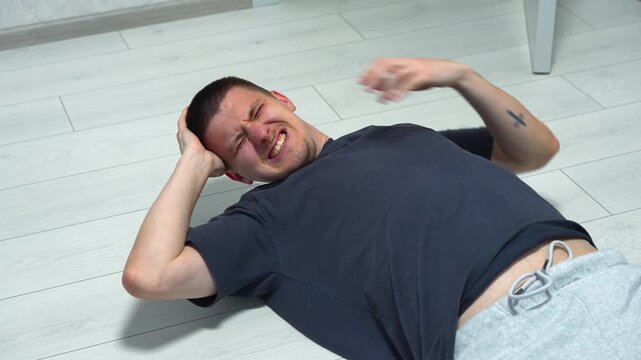 A man fell to the living room floor and lost consciousness due to a heart attack.
The man needs life-saving assistance.
The man remembers nothing after falling and hitting his head.
Dizziness, pain