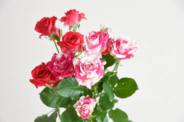 ピンクばらの花束