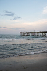 Obraz premium Atlantic Ocean waves at Virginia Beach shoreline