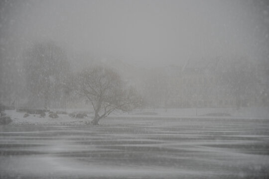Snowfall in the city. Minsk