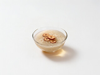 식혜, 음료, 음료수, 한국 전통 음료, 전통 음료수, 명절, 후식, 디저트, 대추, 고명, 수제, 특산품, 가정식, 전통