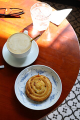 danish made from puff pastry with raisins