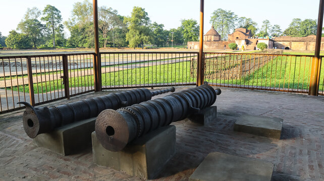 India, Assam, Sivasagar, The 17th Century Ahom Dynasty Cannons For Showcasing In Front of Talatal Ghar. 