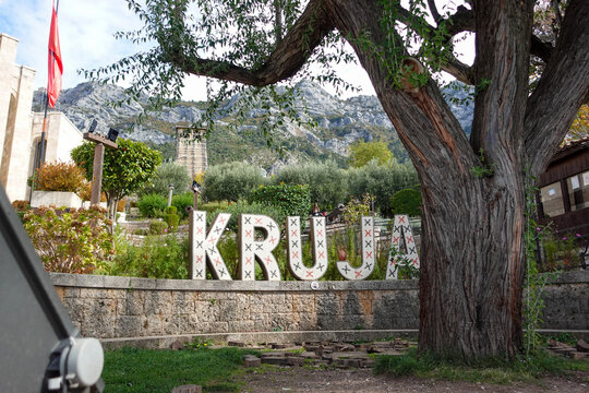 Kruja Castle in Albania. A timeless stone fortress overlooking the hills, where history, culture, and stunning views come together.