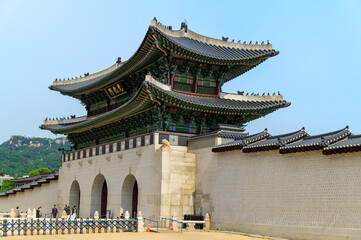 韓国ソウルにある景福宮のとても美しい風景A very beautiful view of the gate in Seoul, Korea