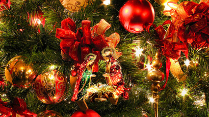 christmas tree decorations