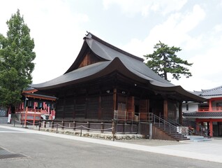 Fototapeta premium 高幡不動尊金剛寺の不動堂