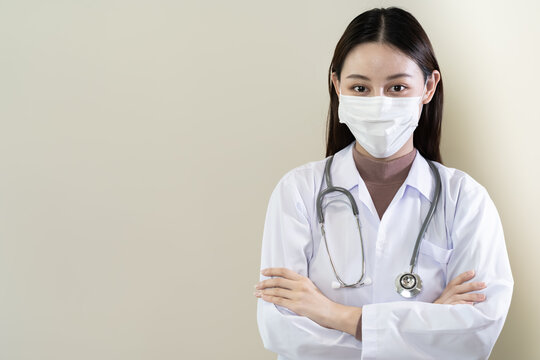 portage Doctor, Pediatrics, surgeon, orthopedic physician, pathology, psychiatrist, medicine, Professional physician, Ophthalmologist, consultant , diagnostician, health and care, clinic, hospital. - Powered by Adobe