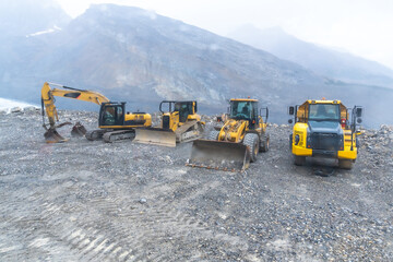 Heavy machinery working on athabasca glacier in jasper national park © unai