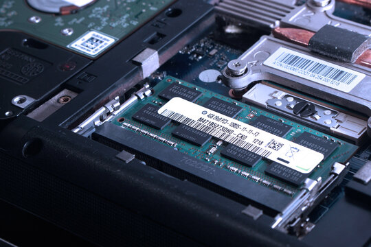 Installed DDR3 SODIMM RAM Module in Laptop Slot