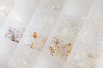 天然石 ルース セット ケース入り 整理 収納 ルチルクォーツ 宝石素材...