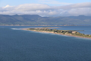 Paysage c&ocirc;tier spectaculaire du comt&eacute; de Kerry le long du Ring of Kerry, &agrave; Rossbeigh