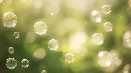 新緑の中にふわりと浮かぶシャボン玉が幻想的で爽やかな自然背景素材