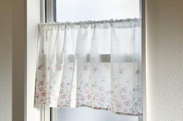 ローズカフェカーテン	
