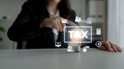 Currency exchange and fintech innovation in global money transfer, digital currency conversion, secure currency exchange platforms, and next-generation money exchange technologies. Spline