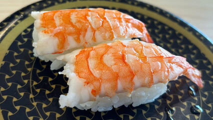 蒸し海老の握り寿司