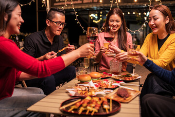 Celebrate whisky at an intimate party at a camping restaurant group celebration.