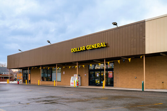 Utica, NY - Dec 24, 2025: Dollar General Storefront, a U.S. discount retailer founded in 1939, operates over 19,000 stores nationwide with a focus on low-cost everyday essentials
