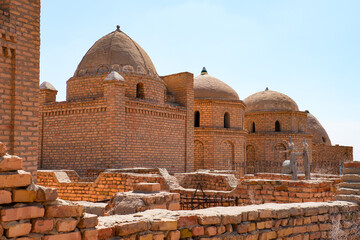 Mizdakhan Necropolis : Ancient tombs and mausoleums in Karakalpakstan, Uzbekistan, Central Asia