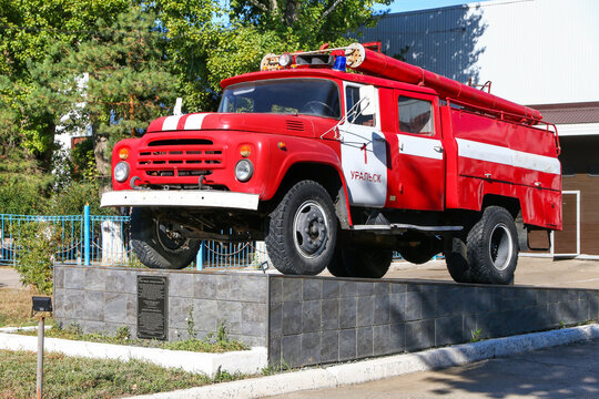ZiL-130
