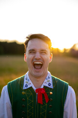 Kaszub w stroju kaszubskim w wzory kaszubskie © SILVERY BIRD