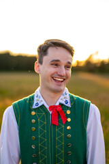 Kaszub w stroju kaszubskim w wzory kaszubskie © SILVERY BIRD