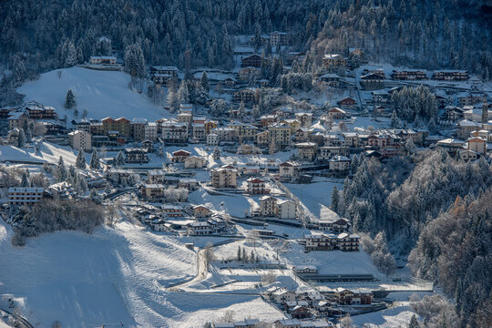 Oltre il Colle village after the snowfall