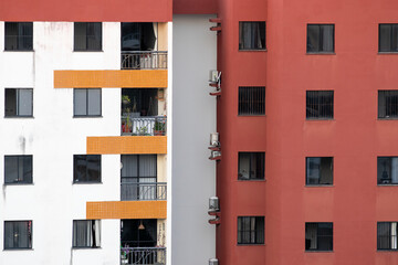 Fachada de pr&eacute;dio residencial
