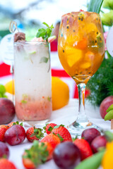 Fresh fruit juices made from a variety of fruits, vegetables, and roots contain many vitamins and minerals that are very beneficial to human health during work.