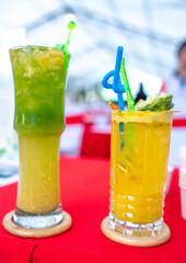 Fresh fruit juices made from a variety of fruits, vegetables, and roots contain many vitamins and minerals that are very beneficial to human health during work.