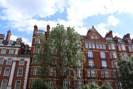  Dulverton Mansions on Gray's Inn Road in Holborn, London