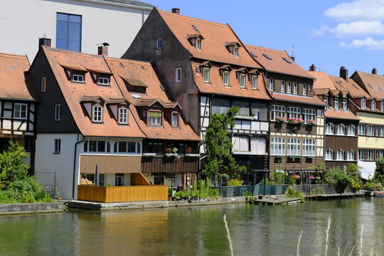 Die ehemalige Fischersiedlung &bdquo;Klein Venedig&ldquo; in der Bamberger Inselstadt, UNESCO-Weltkulturerbestadt Bamberg, Oberfranken, Franken, Bayern, Deutschland