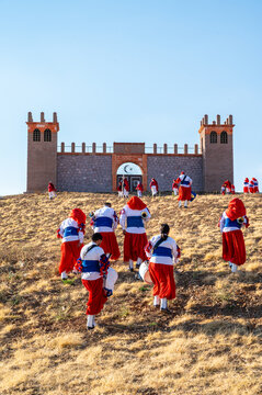 marching to the castle