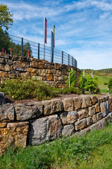 Das Terroir f in den Weinbergen von Ramsthal im Abendlicht, Landkreis Bad Kissingen, Franken, Unterfranken, Bayern, Deutschland