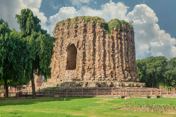 Alauddin Khilji wanted to built Alai Minar, decided to erect which would be twice the height of Qutub Minar. It was started circa 1312 but was abandoned in 1316 after his death.