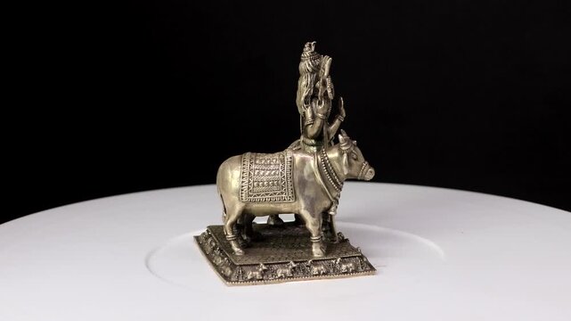 Silver Idol of Ardhanarishvara | Half Shiva Half Parvati Hindu Deity Sculpture Representing Divine Balance, Masculine and Feminine Energy, Spiritual Unity, and Traditional Indian Religious Art