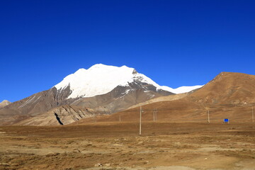 mountains along the road between the Karo-la pass and Gyantse, Gyangze, Tibet, China