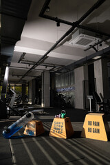 Three Step Boxes with Motivational Slogans and Gym Equipment