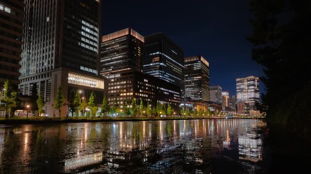"Night view of Babasaki Moat between Tokyo Station and Imperial Palace &ndash; SDR timelapse with city reflections"