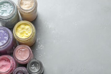 Vibrant Shakers: Cropped Composition in Negative Space