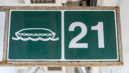 ship, boat, vessel, installation, green, yellow, white, tie up, tow, secure, nautical, cruise,