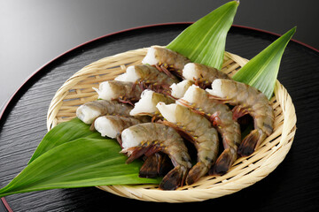 無頭ブラックタイガーえび