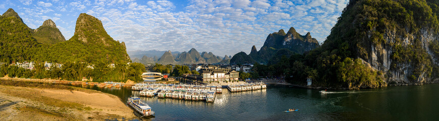 Tourboats on Li River in Yangshuo County, Guangxi Province, China