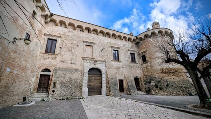 SERRACAPRIOLA (Pouilles - Italie)